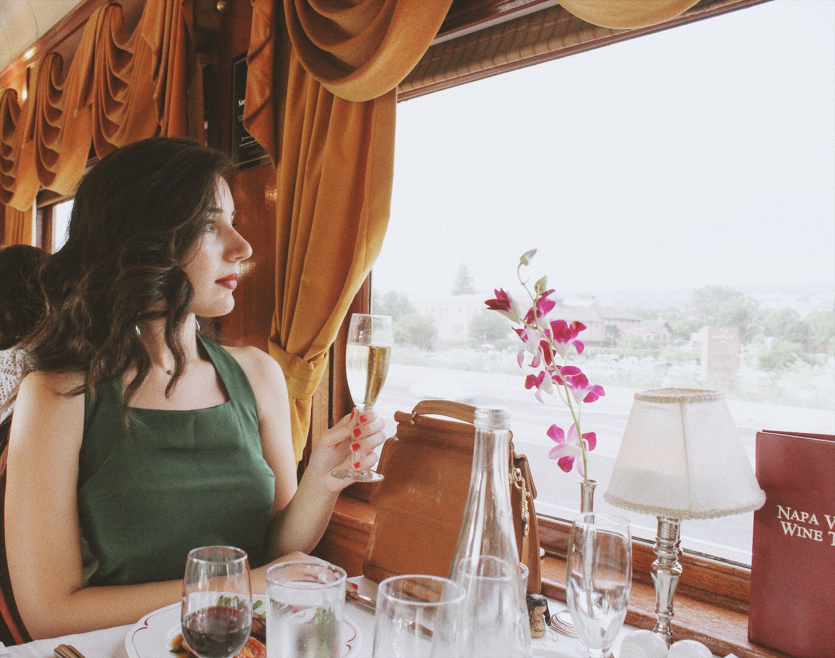 Old Hollywood, outfit, Napa Valley Wine Train, Napa, vintage outfit, lookbook, fashion blogger