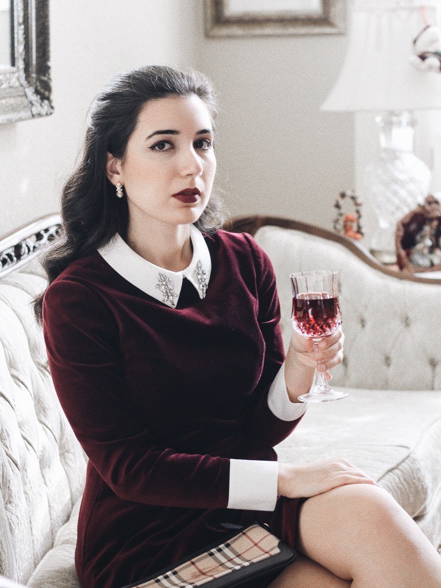 Ted Baker, Ted Baker dress, burgundy, hair bow, rhinestone collar, Coach, Coach pumps, pumps, dress, velvet dress, lookbook, fashion blogger, fashion, style, Christmas style, Christmas fashion