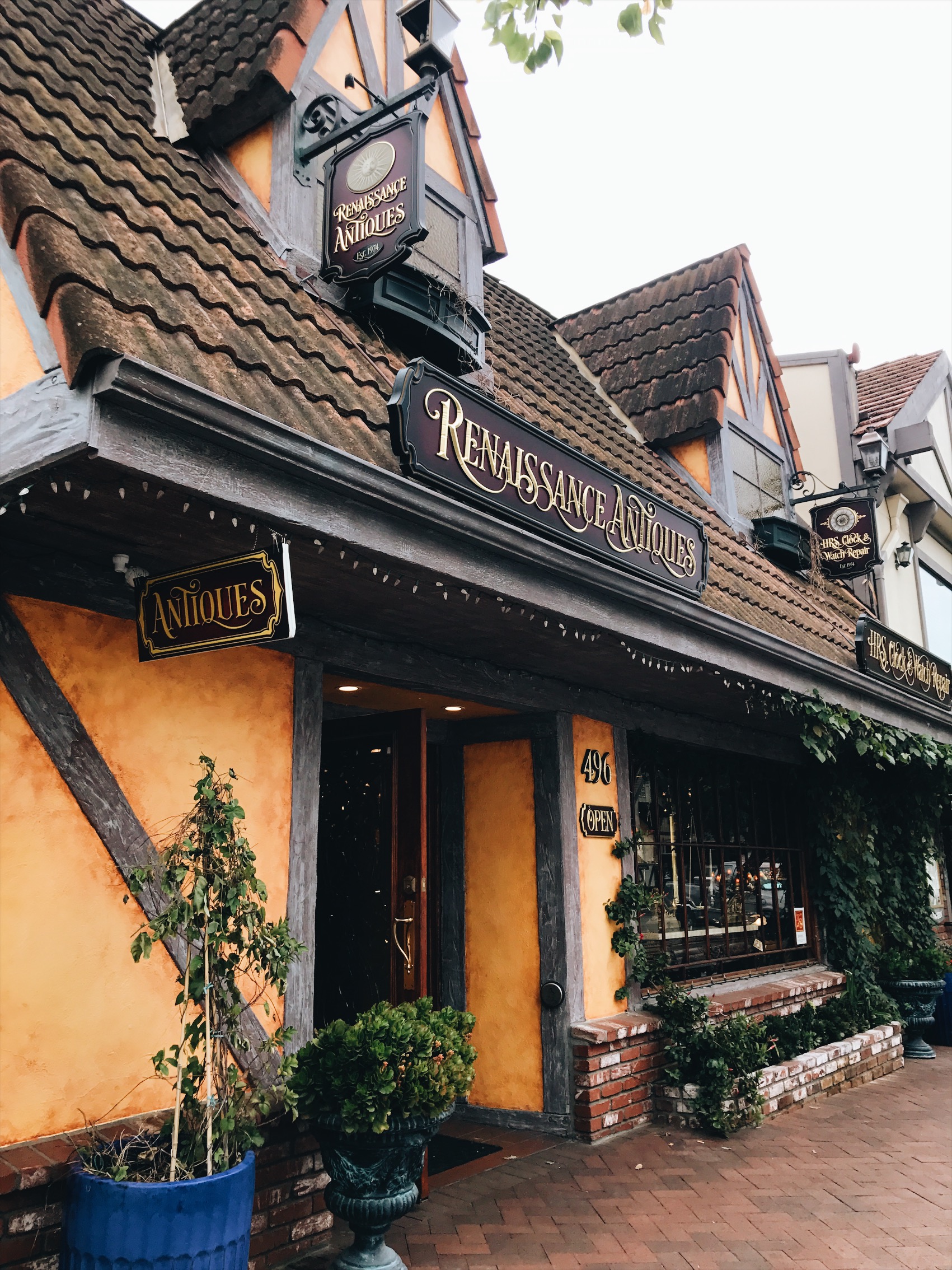 Solvang, CA, ALDO boots, fur vest, ootd, outfit of the day, California, CA, suede skirt, Jones New York, cameo brooch, white turtleneck, European, European outfit, lookbook, fashion blogger, travel