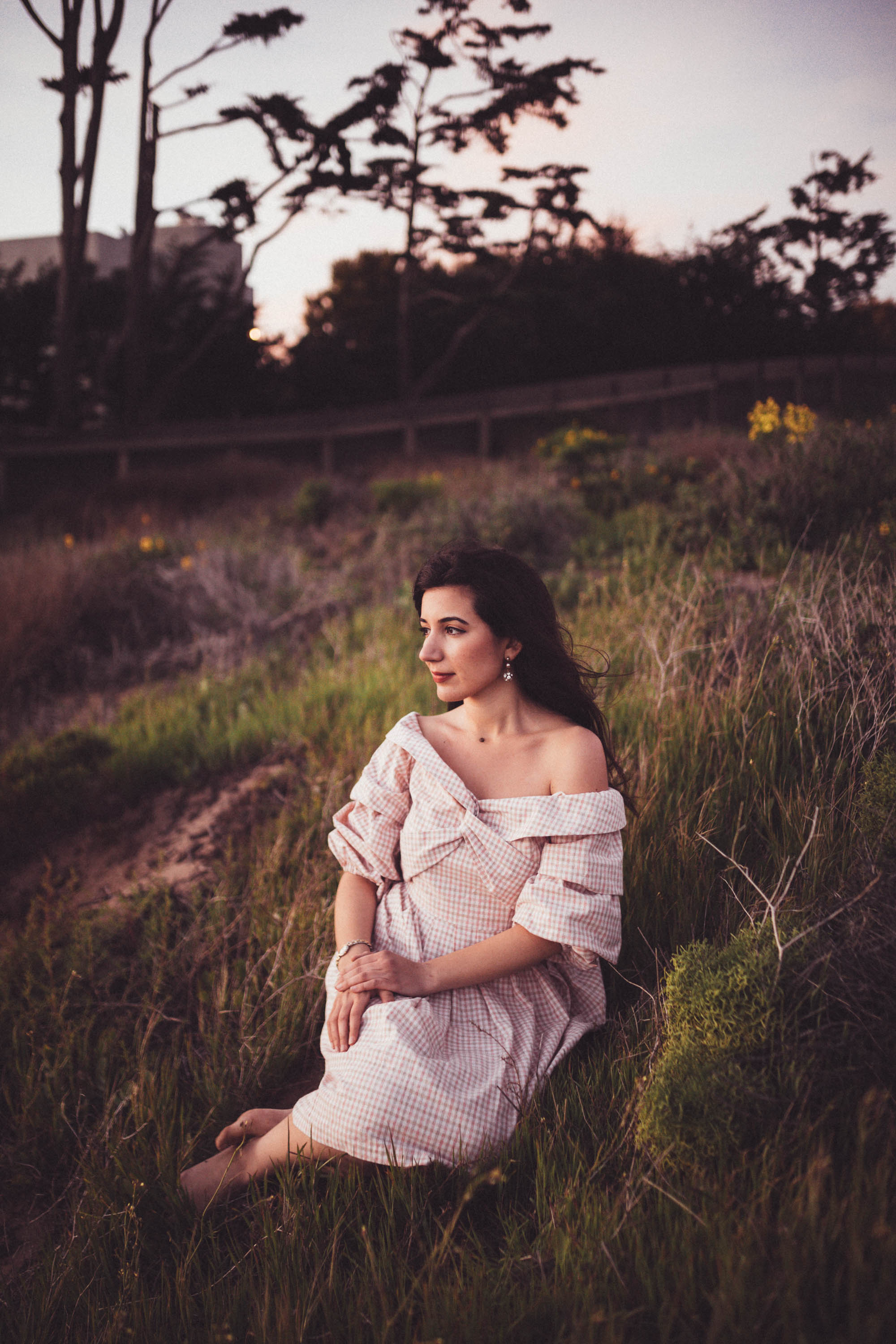Chriselle x J.O.A collection, vintage, vintage fashion, retro fashion, off-the-shoulder dress, gingham, pink, lookbook, fashion blogger, Malibu, California, photography, golden hour, retro, typewriter, journalist