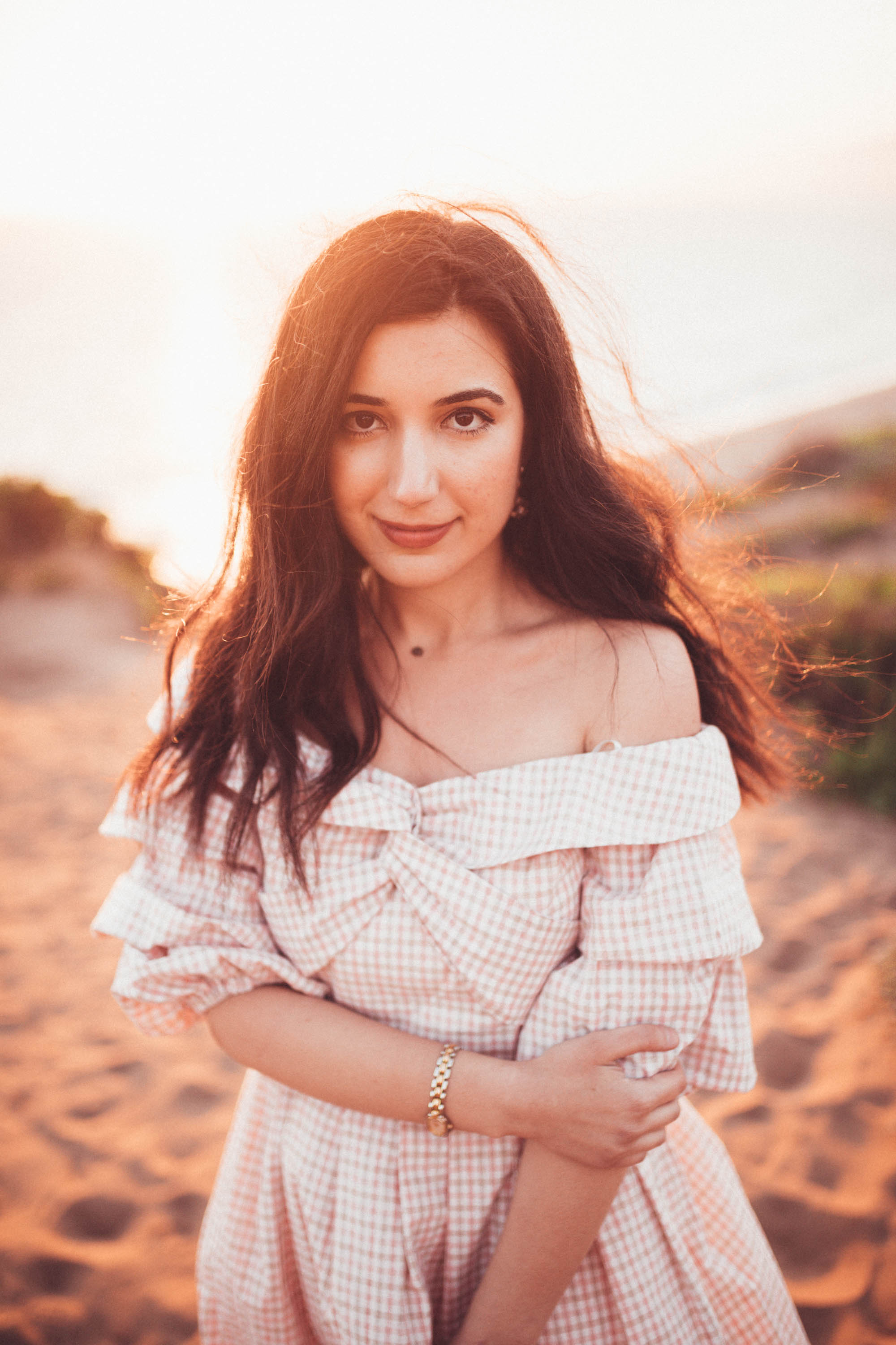 Chriselle x J.O.A collection, vintage, vintage fashion, retro fashion, off-the-shoulder dress, gingham, pink, lookbook, fashion blogger, Malibu, California, photography, golden hour, retro, typewriter, journalist
