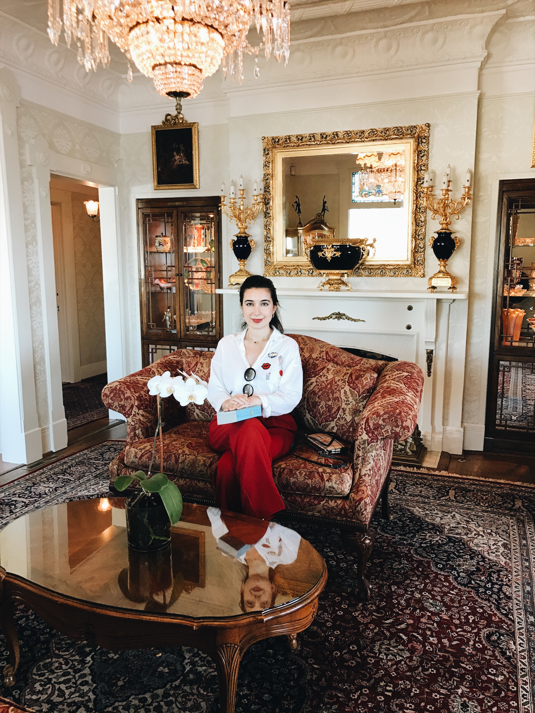 fashion blogger, red, red lips, red trousers, Monterey, CA, summer fashion, lookbook, outfit of the day, gold hoop earrings, oceanside, book photography, photography, bed and breakfast, B&B, Seven Gables Inn, Monterey, blogger, ootd, lotd, fashion advice, button down top, Zara, Mango, Gucci belt