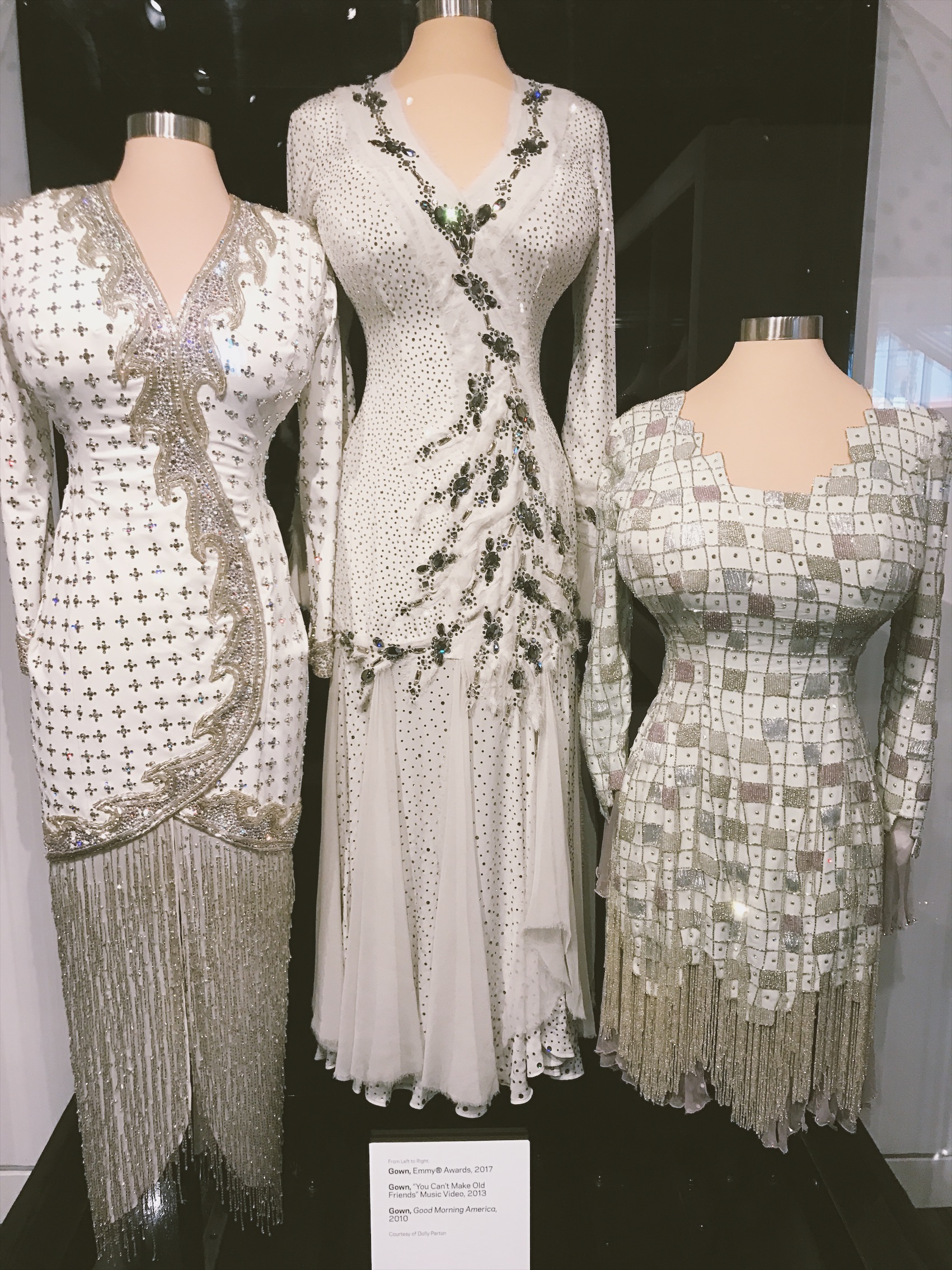 Grammy Museum, Grammys, Dolly Parton, Dolly Parton fashion, Dolly Parton style, MusicCares, Grammy Lifetime Achievement, Dolly Parton costumes, singer, singer style, touring style, on stage style
