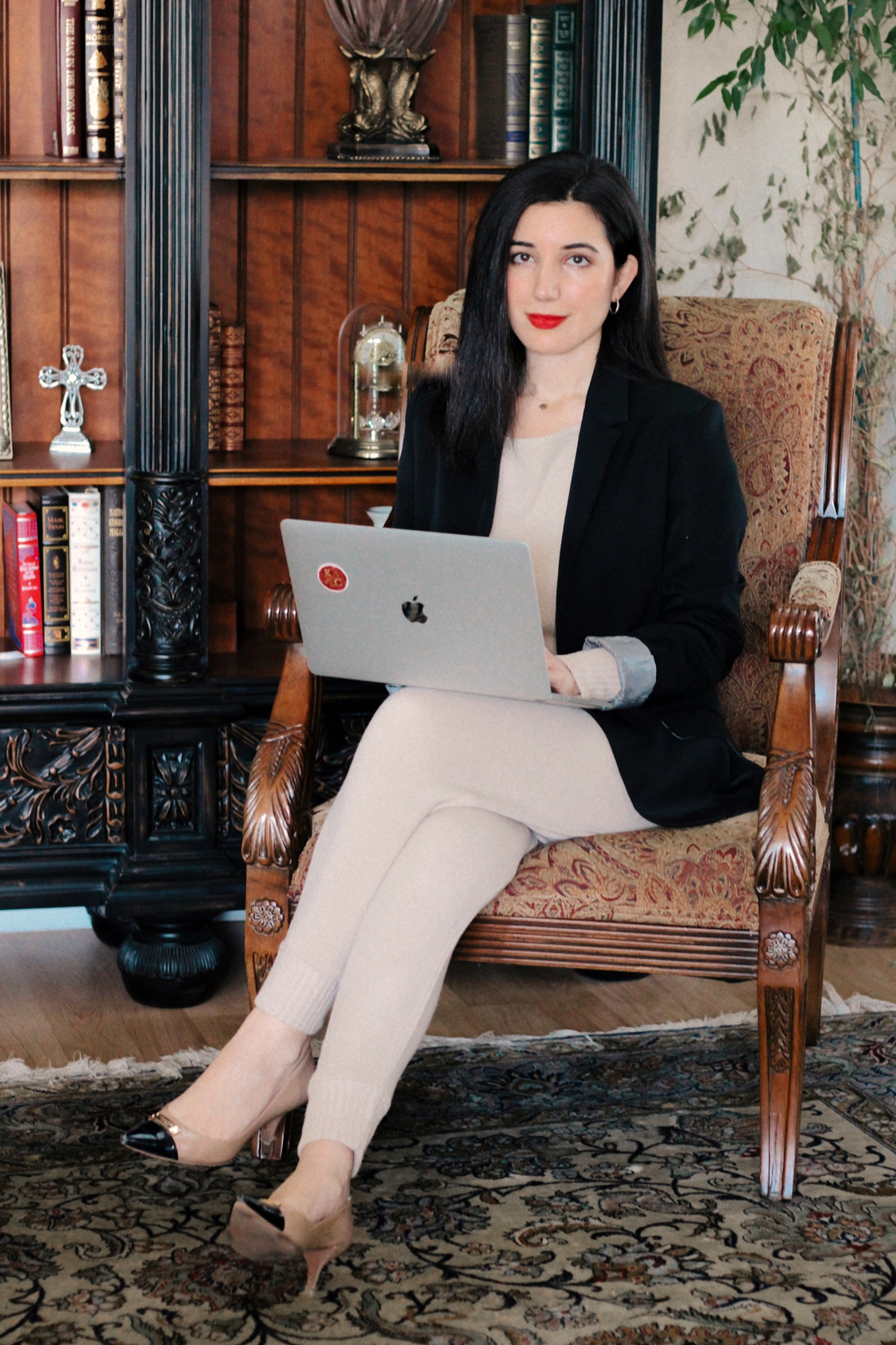 happy at home, WFH, work from home, stay at home, stay at home order, work from home outfits, loungewear, what I wore, what I wore to work, workwear, lookbook, fashion blogger, lifestyle blogger, work from home tips, matching set, blazer, Pretty Little Thing, sweater set, beige, red lips, bookish, bookshelf, antique books