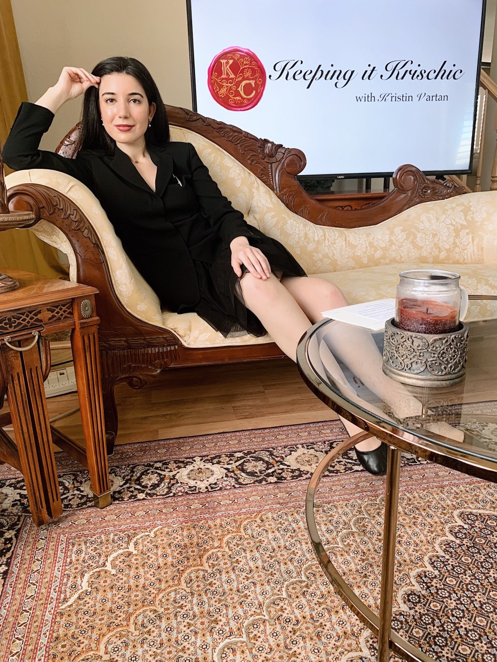 Kristin Vartan, Keeping it Krischic, essential workers, Coronavirus, COVID-19 pandemic, Cares Act, small businesses, Ruben Rojas, Live Through Love, Beautify Earth, United Way, talk show, talk show host, TV host, journalist, MMJ, home studio, work from home, fashion news, Coronavirus news, female journalist, LA Art, wall mural, LA artist, LA mural, You Can't Qurantine Love, Social Distancing, sheltering in place, stay home
