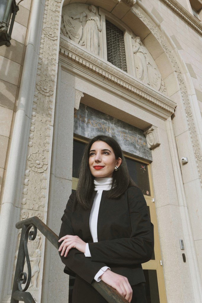 black and white suit, skirt suit, mod style, black suit, turtleneck, white turtleneck, tuxedo, outfit of the day, workwear, work style, what I wore, what I wore to work, how to dress for work, work dressing, how to, style diary, reporter style, reporter life, fashion blogger