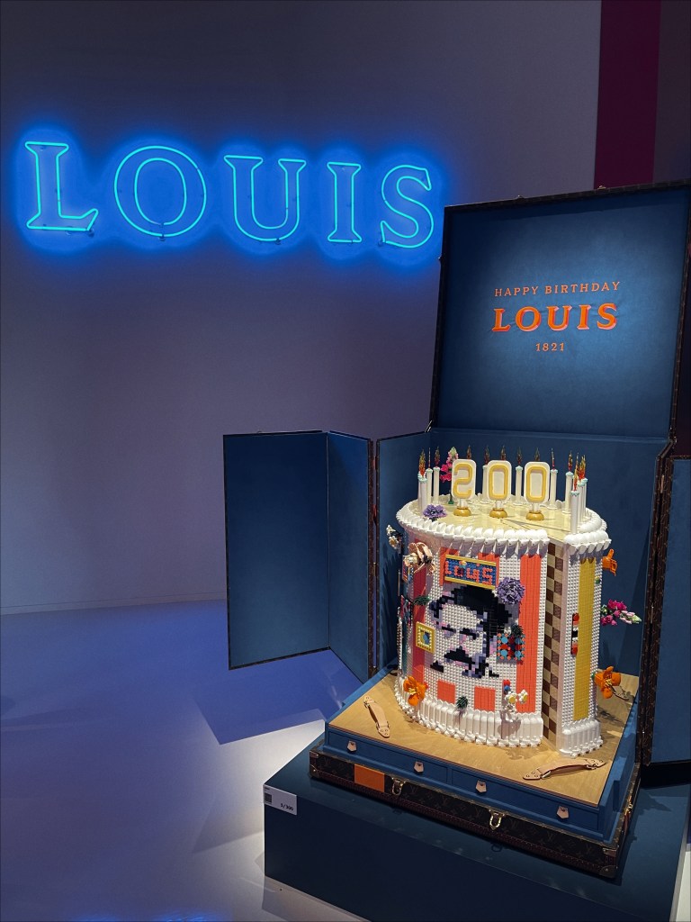 Louis Vuitton,