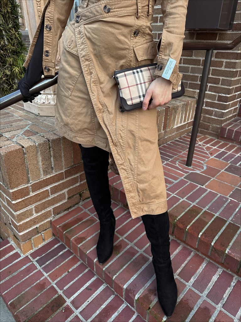 quiet luxury, utility fashion, utilitarian, cargo pants, spring style, cargo, spring/summer 2023, runway, outfit idea, rokh, asymmetrical, over-the-knee boots, opera gloves, Burberry